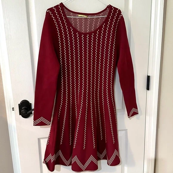 Gianni Bini Burgundy Red Kortni Sweater Fit and Flare Dress Sz S - Picture 2 of 7